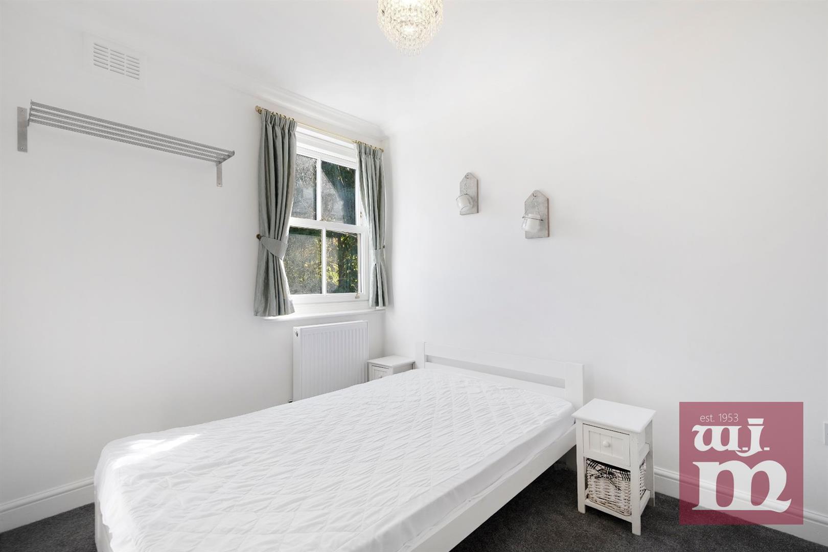 Coborn Road, Mile End